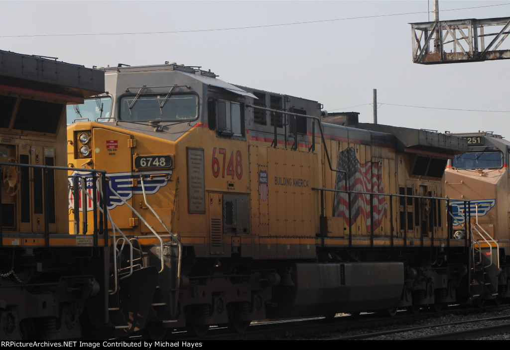 UP Freight Train at Dupo IL